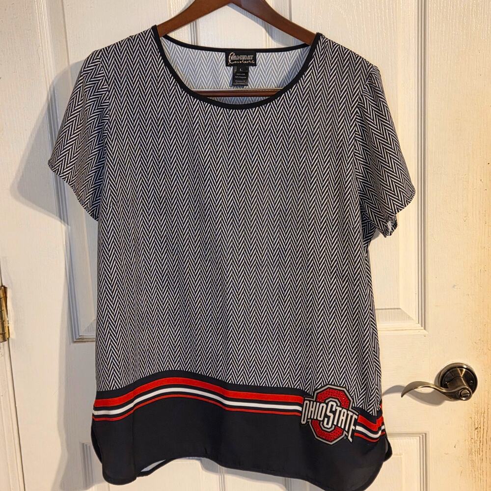 Gameday Couture Ohio State Buckeyes Women's Short Sleeve Top Rhinestone Logo L